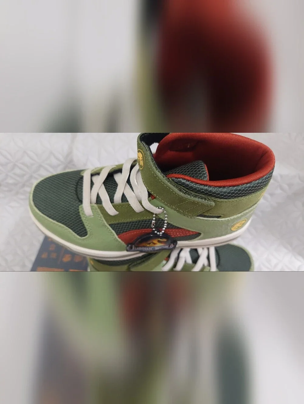 PUMA Kids Green and Red Low-Top Sneakers. Jurassic World. - Picture 6 of 11